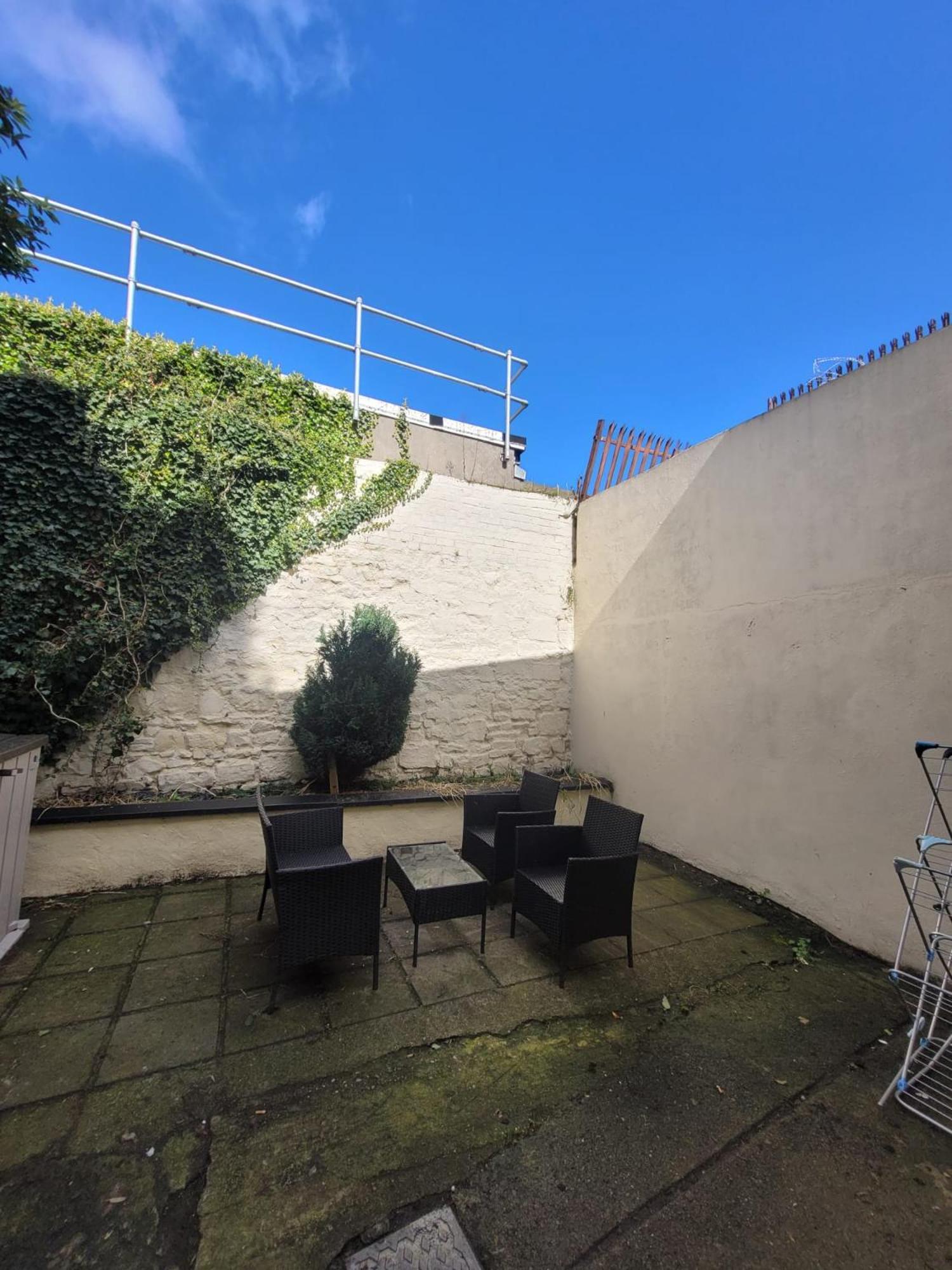 Villa Recently Renovated Dublin City House Exterior foto